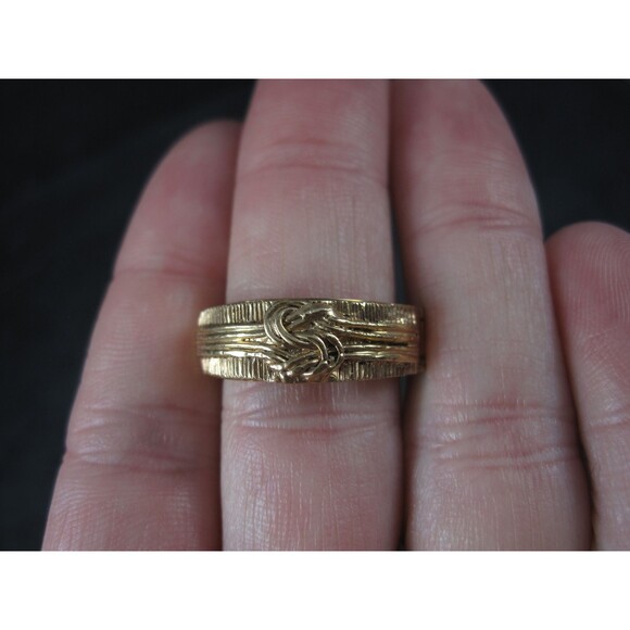 Antique 14K Love Knot Band Ring Size 7 New Old Stock - Picture 9 of 10